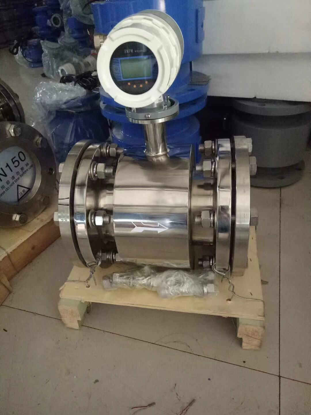 304不銹鋼智能電磁流量計(jì)，一體管道式，價(jià)格，廠家